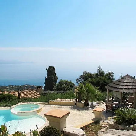 Saint-peire-sur-mer Sleeps 8 Pool Wifi Feriehus Saint-Peïre-sur-Mer