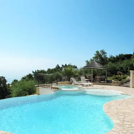 Saint-peire-sur-mer Sleeps 8 Pool Wifi Feriehus Saint-Peïre-sur-Mer
