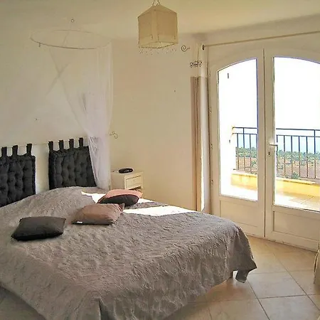 Tatil Evi Saint-peire-sur-mer Sleeps 8 Pool Wifi Saint-Peïre-sur-Mer
